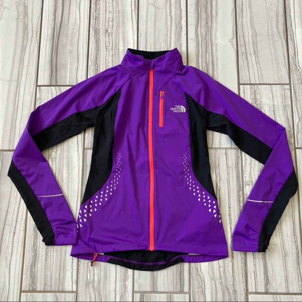 NWOT The North Face Flight Series jacket.